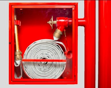 Виды Шкафов для Пожарных Кранов: Обзор и Рекомендации