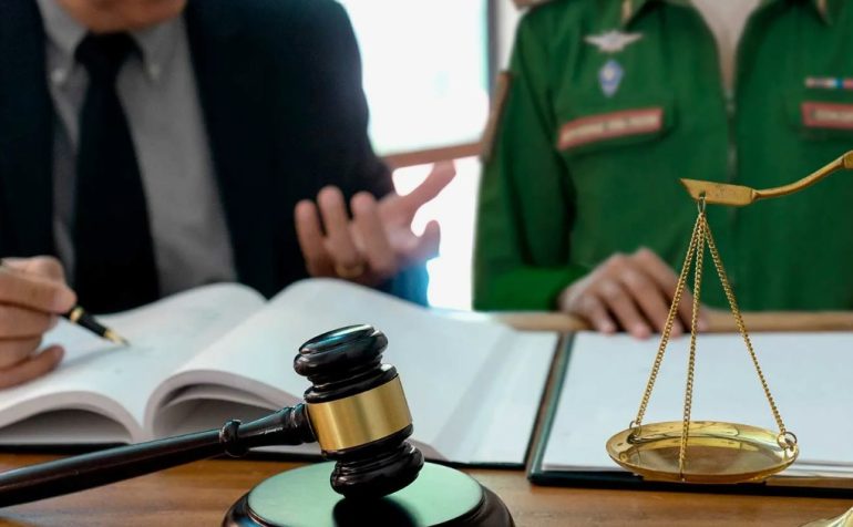 Риски привлечения гражданского адвоката к военным делам: разбор ключевых процессуальных ловушек